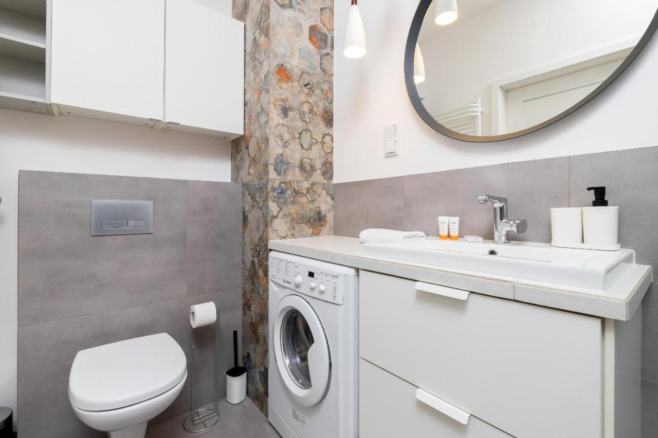 Nowa Letnica Apartments By Noclegi Renters Gdansk Bagian luar foto